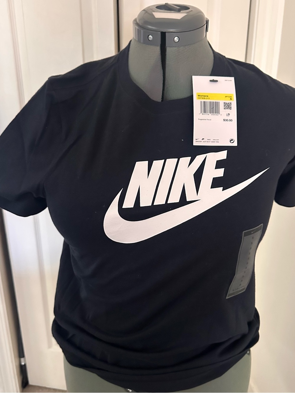 Nike Black Short Sleeve Tee with White Swoosh Logo